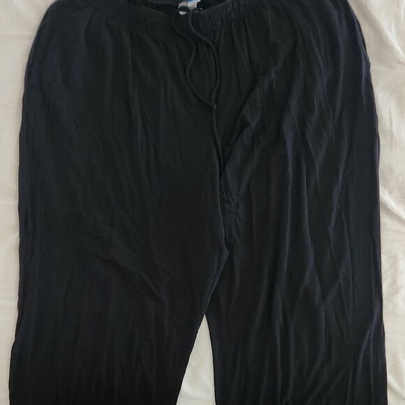 Pajama and lounge pants - Picture 2 of 4